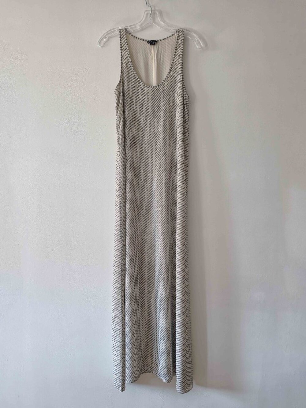 THEORY 100% Silk Scoop Neck Sleeveless Maxi Dress Tan Beige Black Maroon Size 6